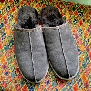 Charcoal Sheepskin Slippers 🐑